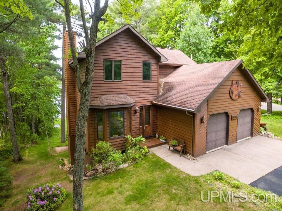 House in Ishpeming, Michigan, United States 1 - 18308659