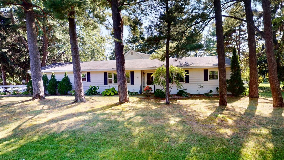 House in Elk Rapids, Michigan, United States 1 - 18309090