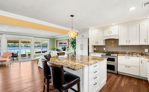 House in Amesbury, Massachusetts, United States 1