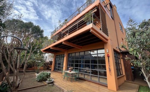 Chalet à Castelldefels, Catalogne, Espagne 1