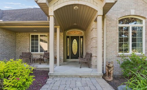 House in Columbus, Michigan, United States 1