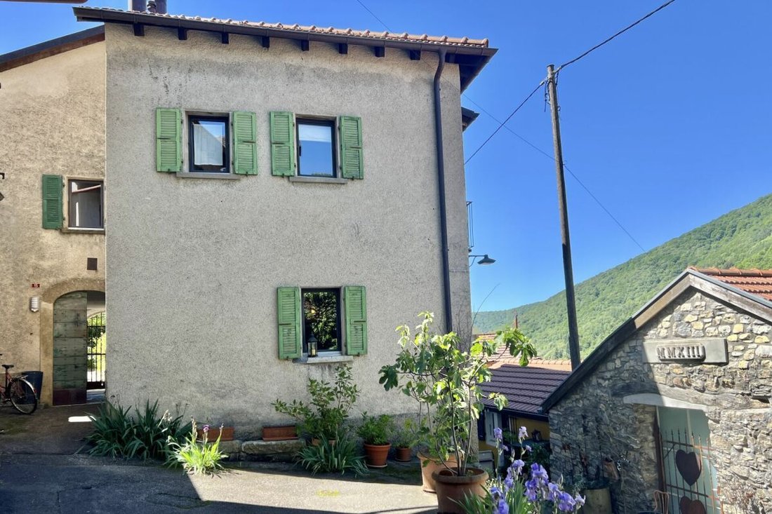 House in Cabbio, Switzerland 4 - 18310343