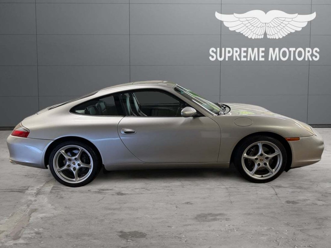 Coupe in Costa Mesa, CA, United States 5 - 18310408