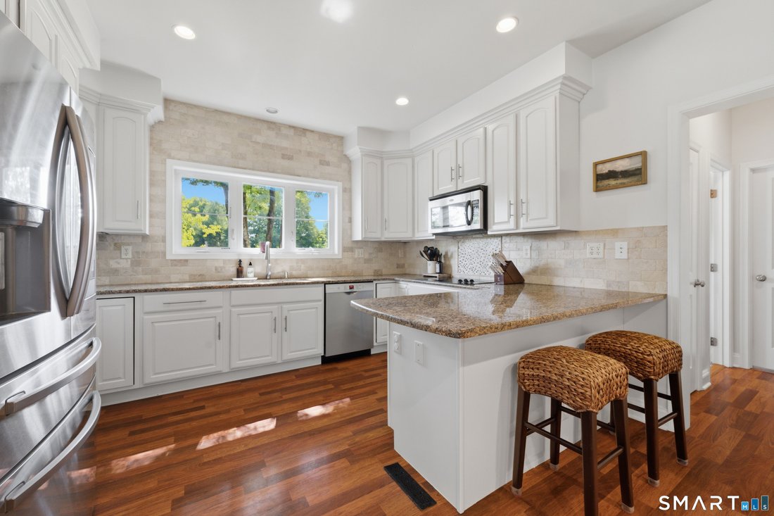 House in Bridgewater, Connecticut, United States 5 - 18311606