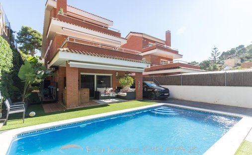 Chalet à Castelldefels, Catalogne, Espagne 1