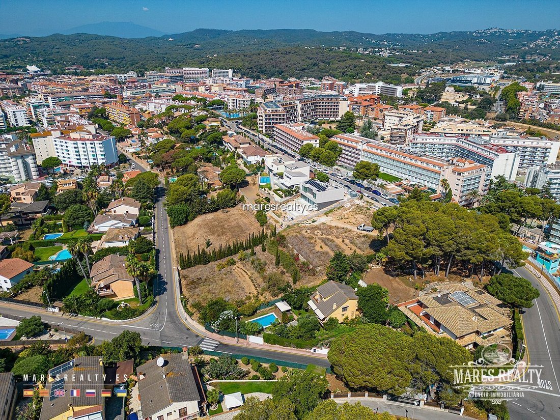 Land in Lloret de Mar, Catalonia, Spain 2 - 18311958