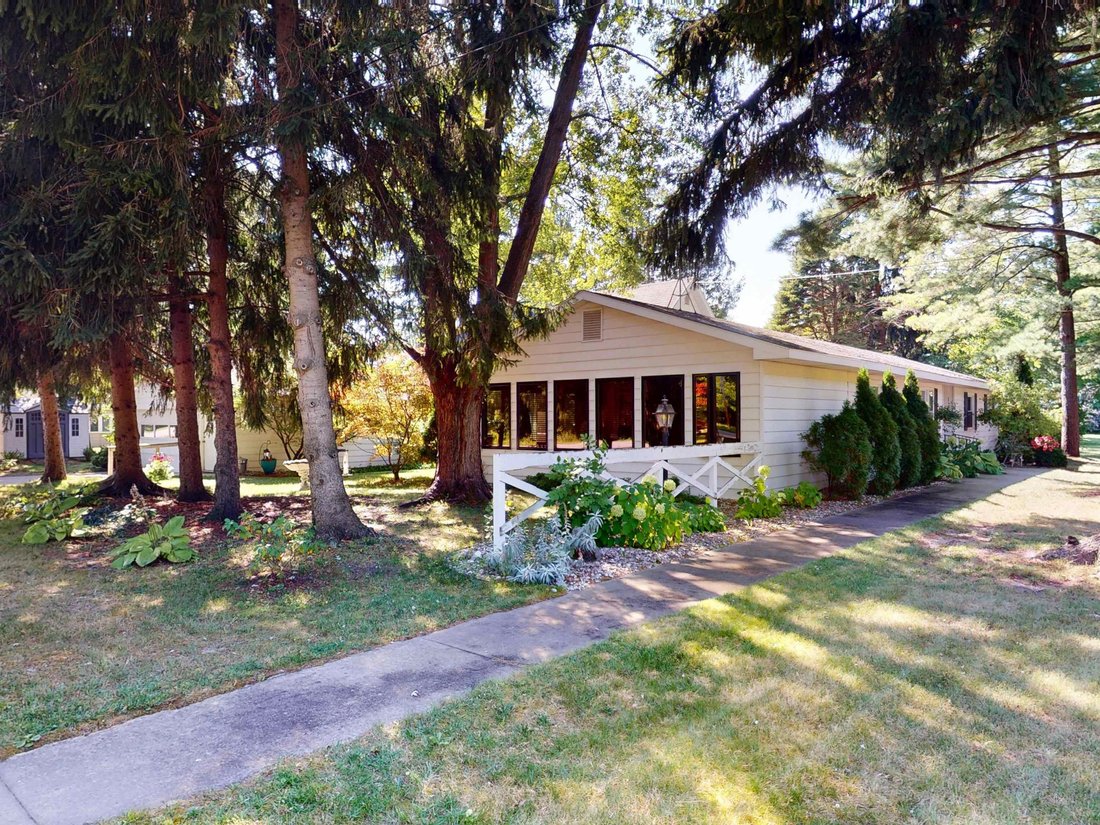House in Elk Rapids, Michigan, United States 2 - 18309090
