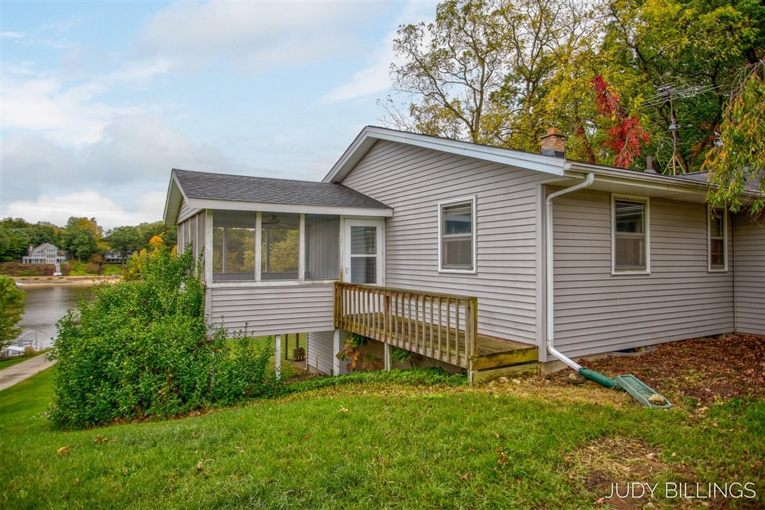 House in Fennville, Michigan, United States 2 - 18308559