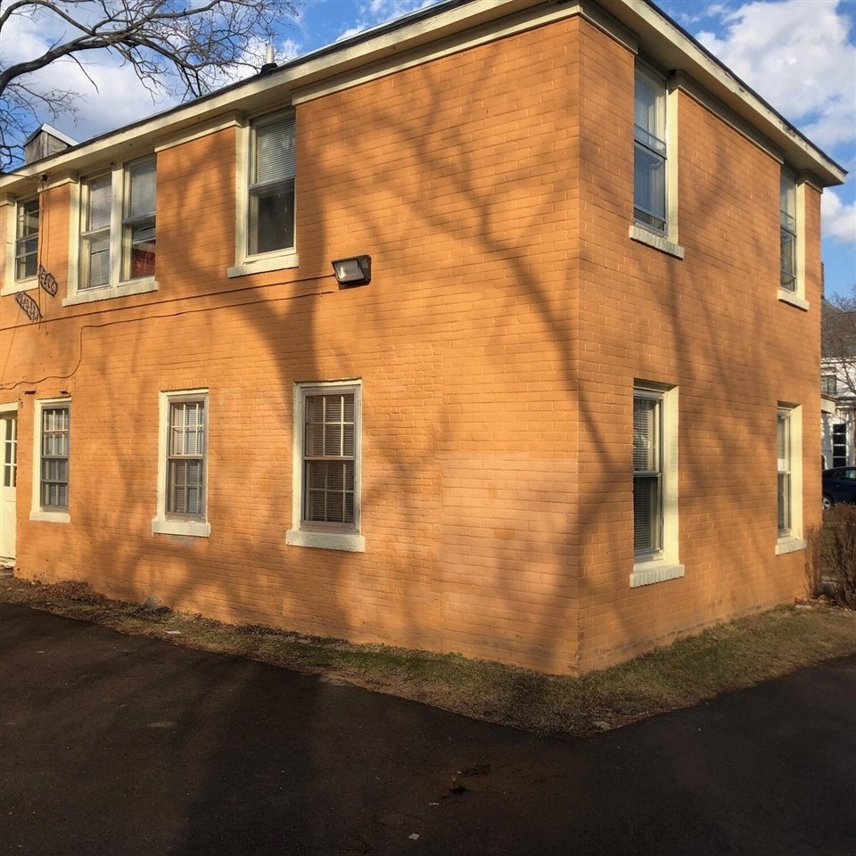 Ypsilanti, Michigan, United States 3 - 18310017
