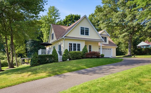 House in Bridgewater, Connecticut, United States 1