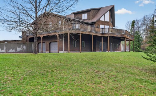 House in Tustin, Michigan, United States 1