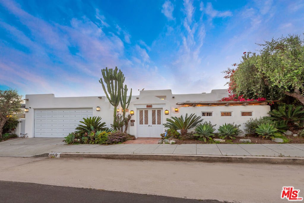 House in Los Angeles, California, United States 1 - 18312328