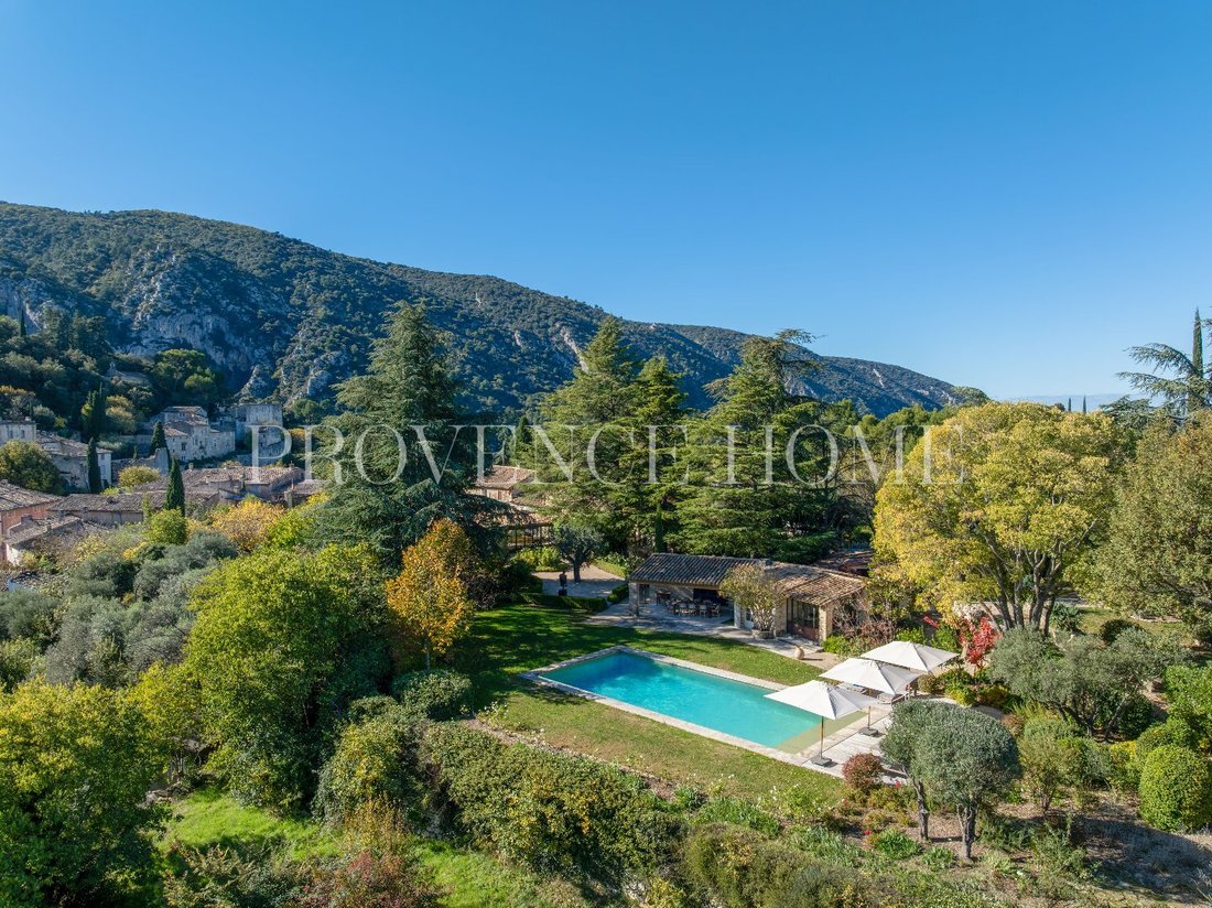 Domaine à Oppède, Provence-Alpes-Côte d'Azur, France 1 - 18310362