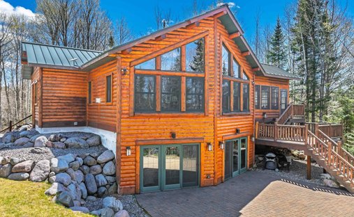 House in Marenisco, Michigan, United States 1