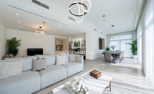 Villa in Dubai South, Dubai, United Arab Emirates 1