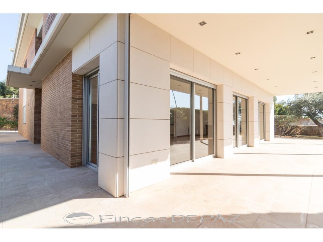 Chalet in Castelldefels, Catalonia, Spain 3 - 18312381