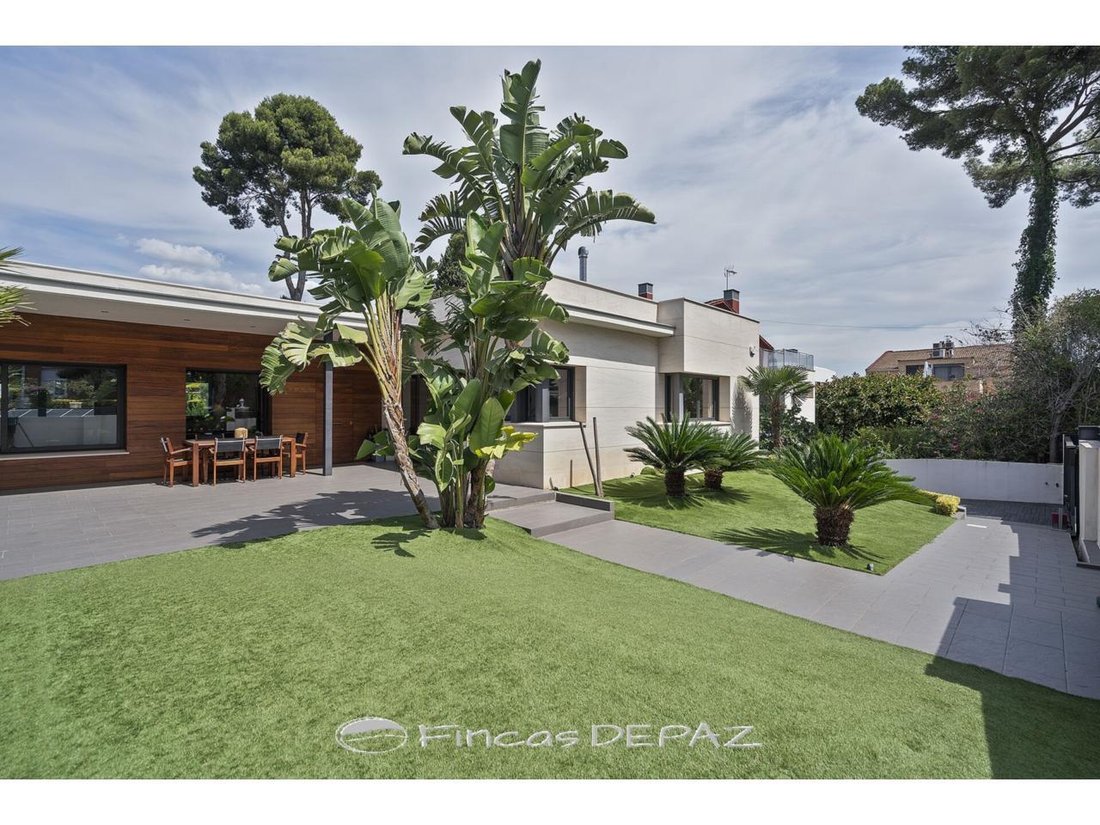 Chalet a Castelldefels, Catalogna, Spagna 4 - 18312339