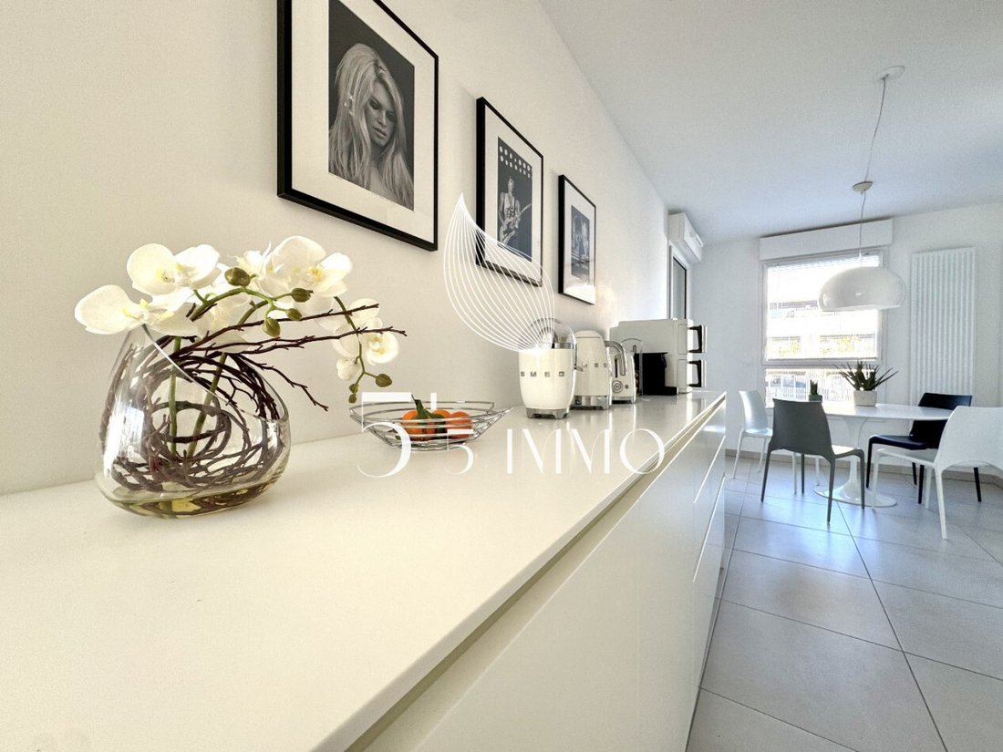 Apartment in Centre Historique, Montpellier, France 2 - 18312656