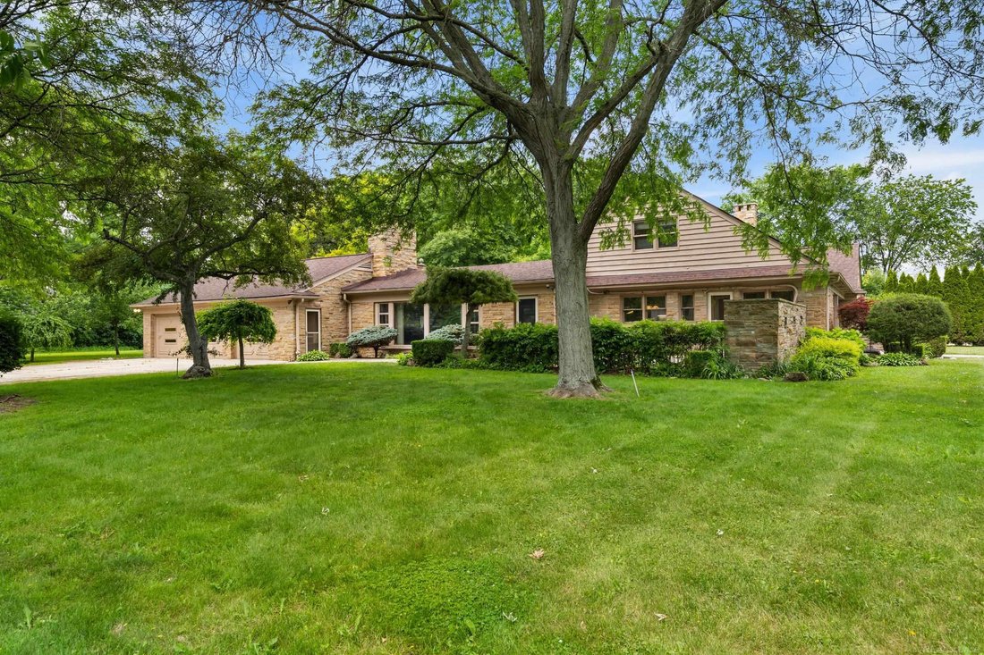 House in Grosse Pointe Shores, Michigan, United States 1 - 18309592