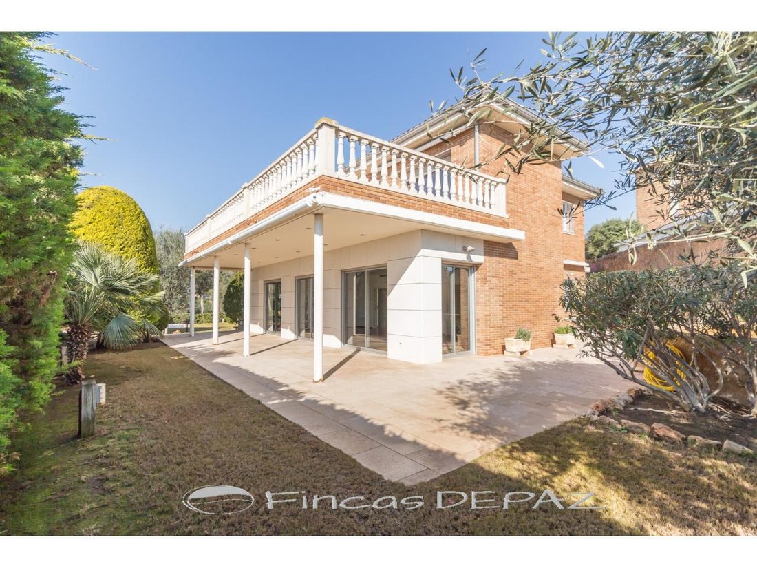 Chalet in Castelldefels, Catalonia, Spain 1 - 18312381