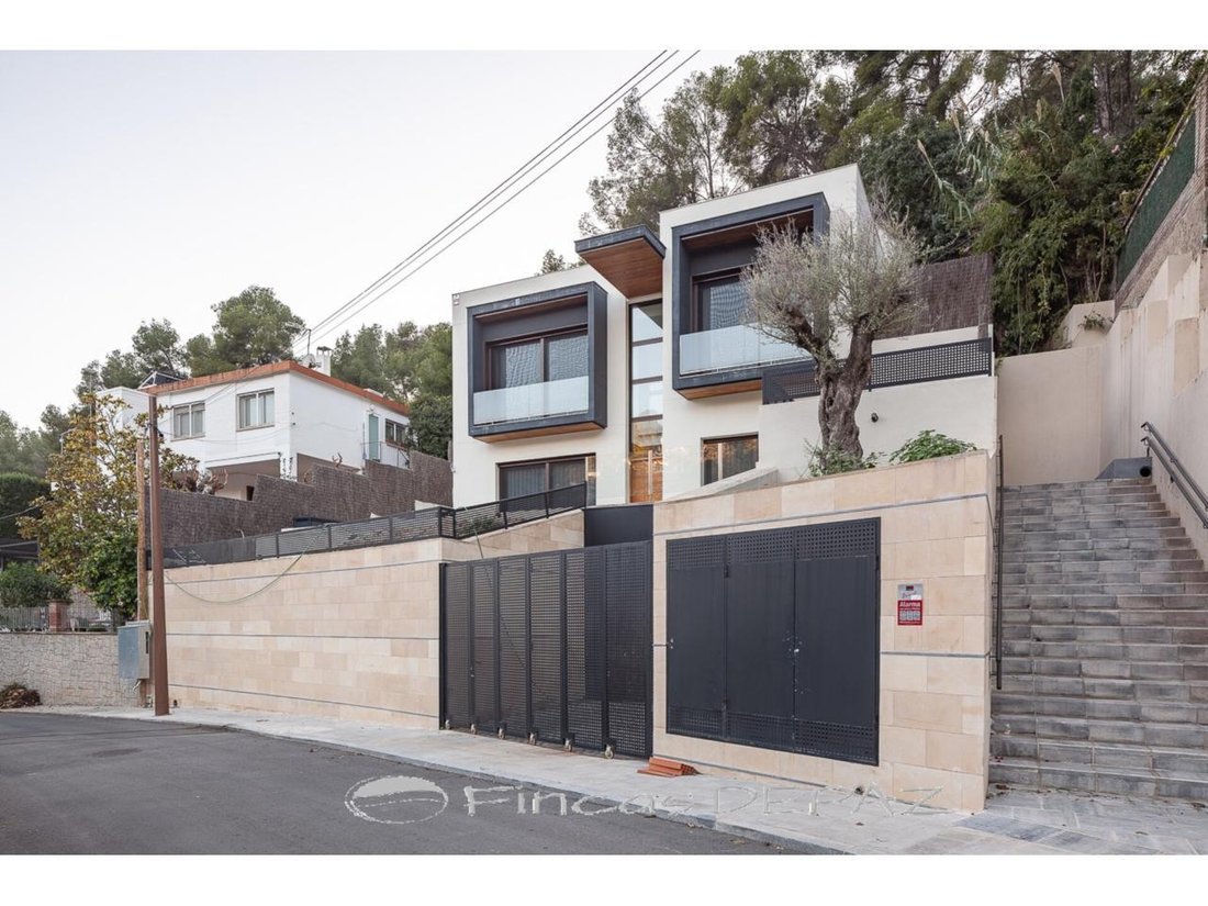 Chalet in Castelldefels, Catalonia, Spain 1 - 18312003