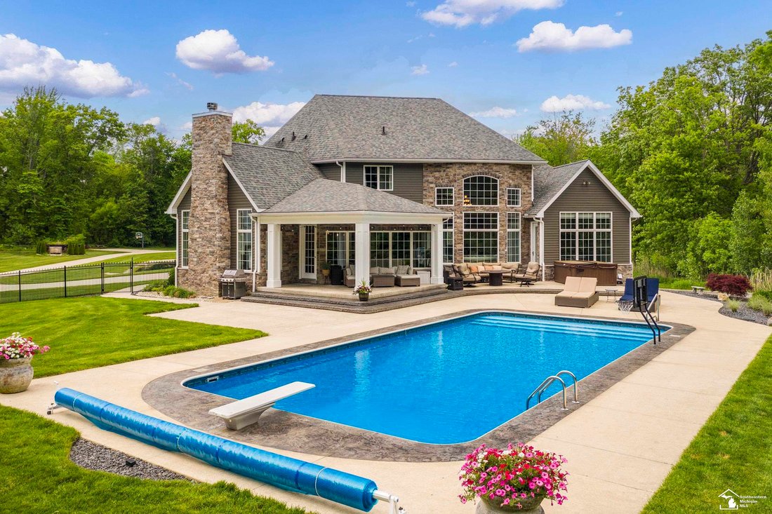 House in Temperance, Michigan, United States 2 - 18307728