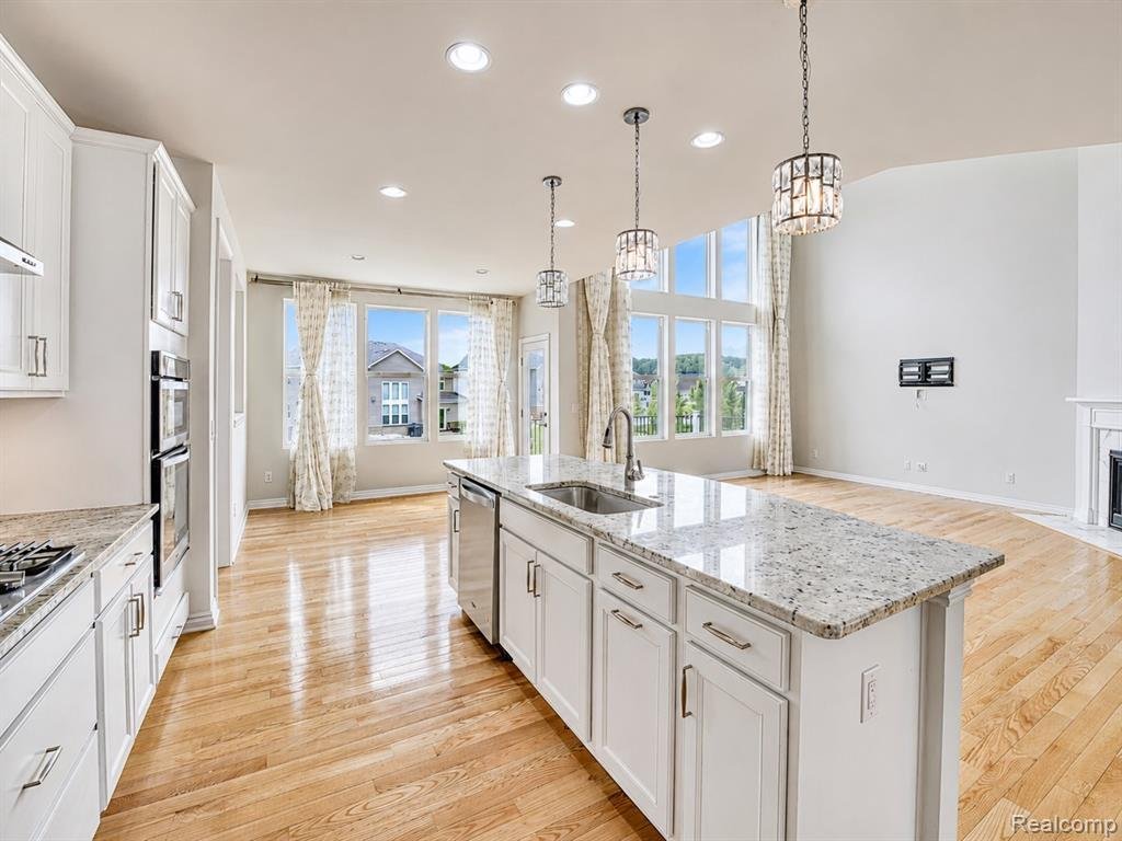 House in Orion charter Township, Michigan, United States 4 - 18309158