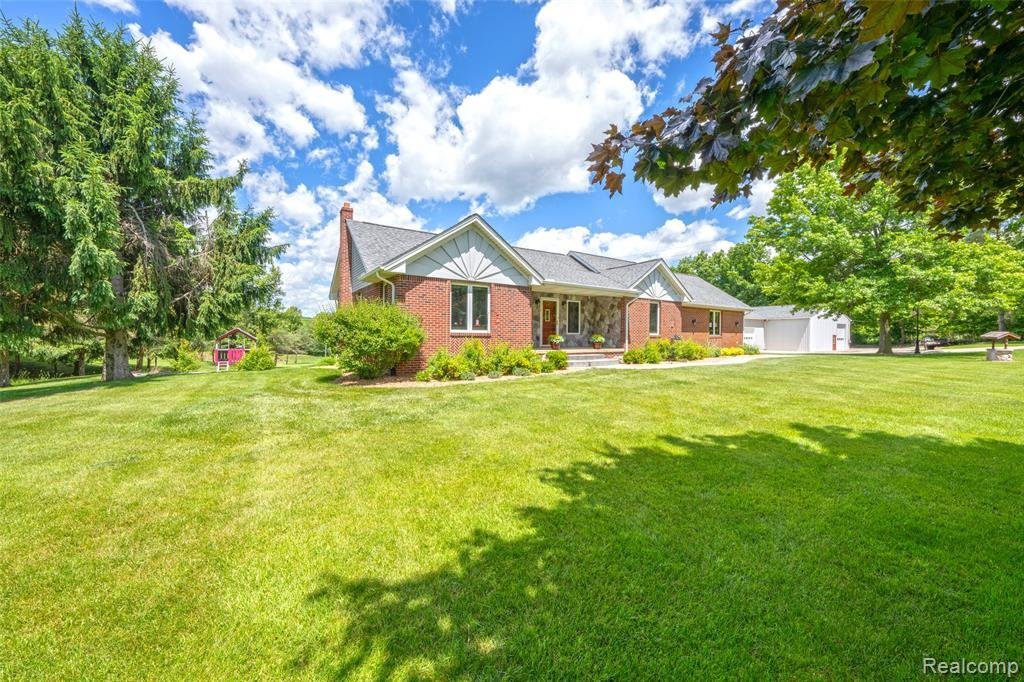 House in Dryden, Michigan, United States 5 - 18308325