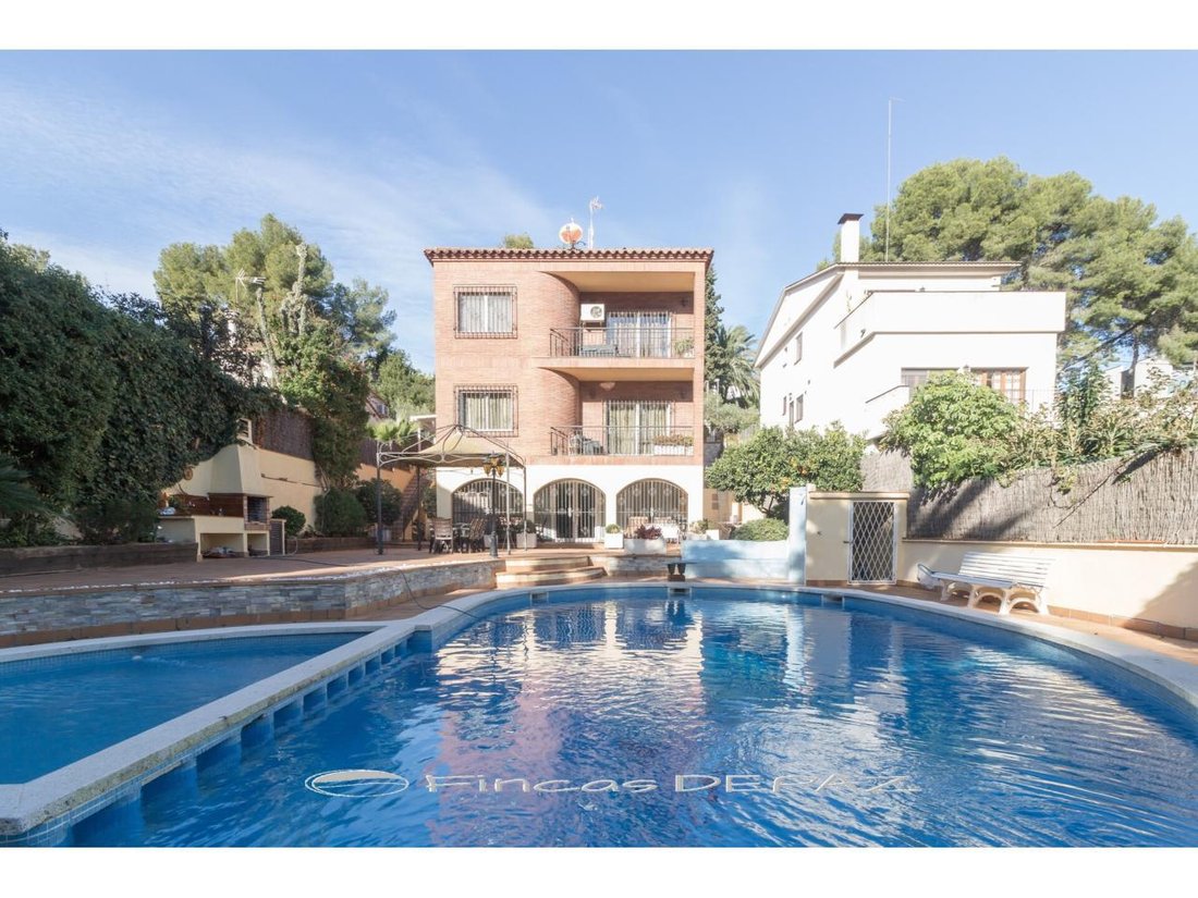 Chalet in Castelldefels, Catalonia, Spain 1 - 18312170