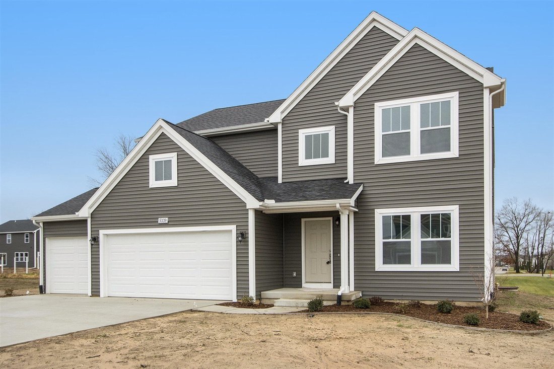 House in Alto, Michigan, United States 1 - 18308690