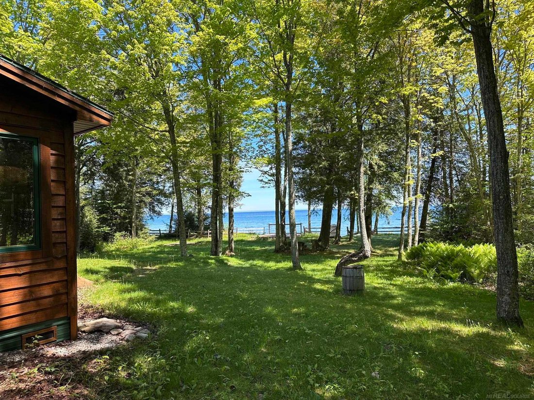 House in Au Train, Michigan, United States 3 - 18308066