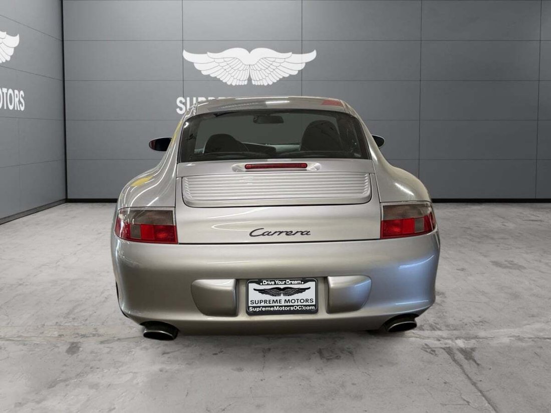Coupe in Costa Mesa, CA, United States 4 - 18310408