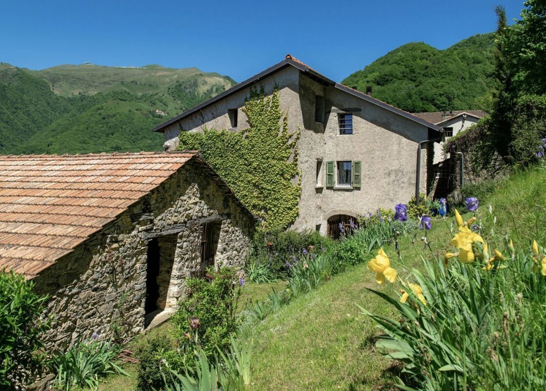 House in Cabbio, Switzerland 3 - 18310343