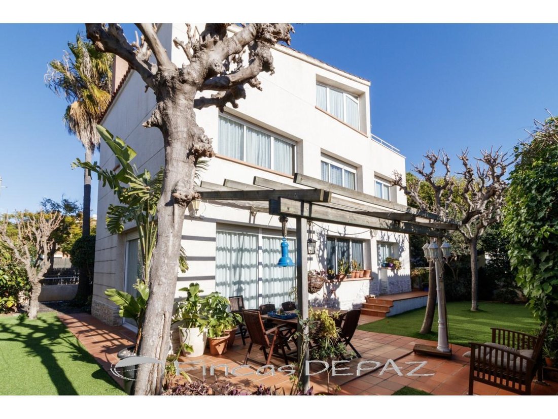 Chalet in Castelldefels, Catalonia, Spain 5 - 18312081