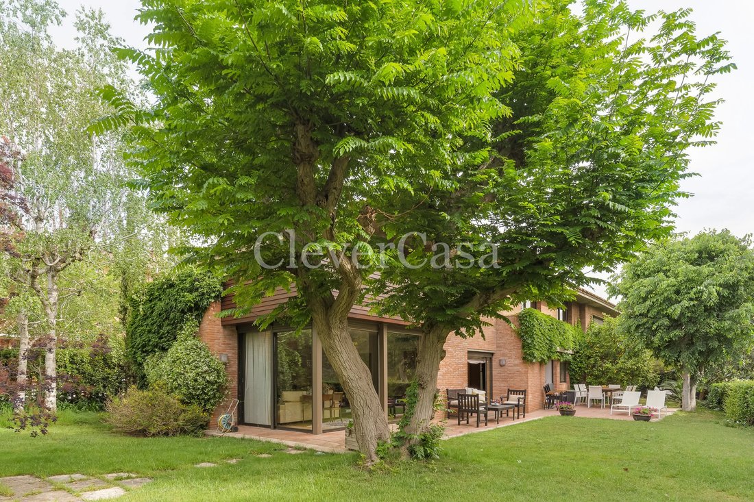 Villa in Sant Cugat del Valles, Catalonia, Spain 3 - 18311879