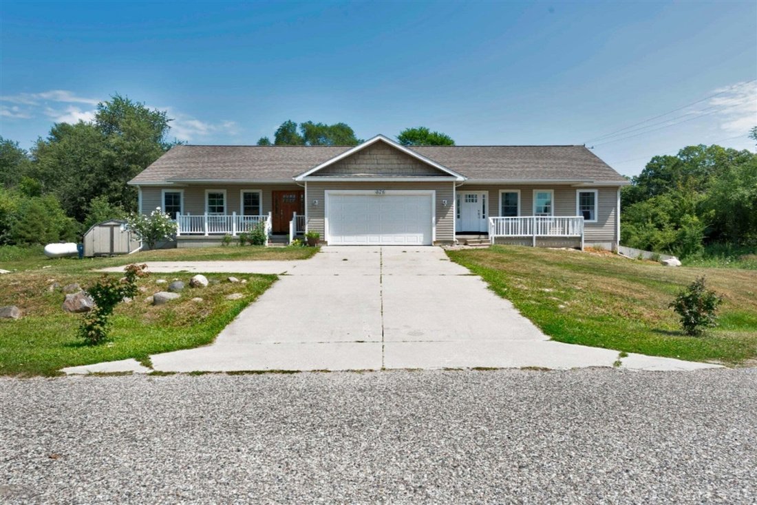 House in Lowell, Michigan, United States 1 - 18308468