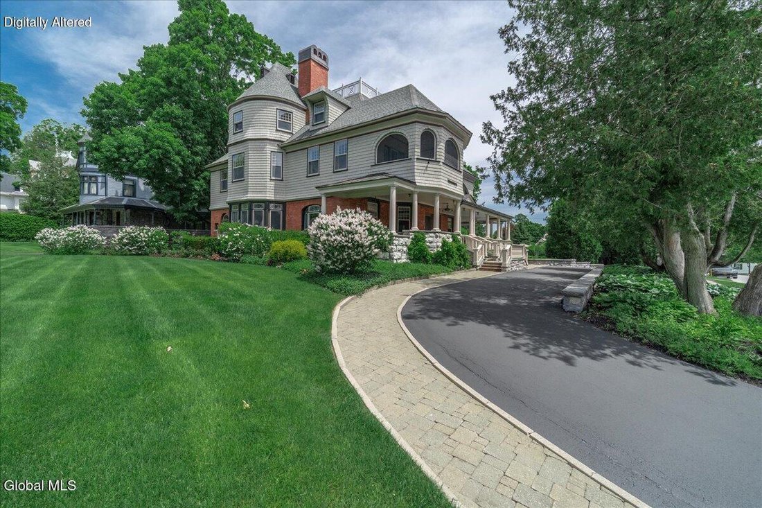 House in Saratoga Springs, New York, United States 3 - 18104702