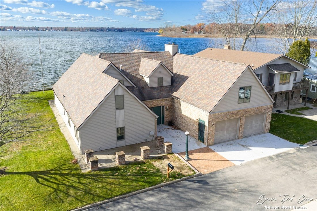House in Orleans, Michigan, United States 4 - 18308399