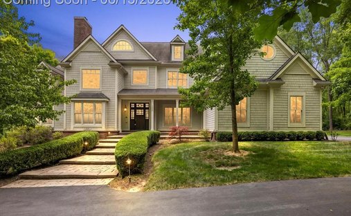 House in Highland Charter Township, Michigan, United States 1