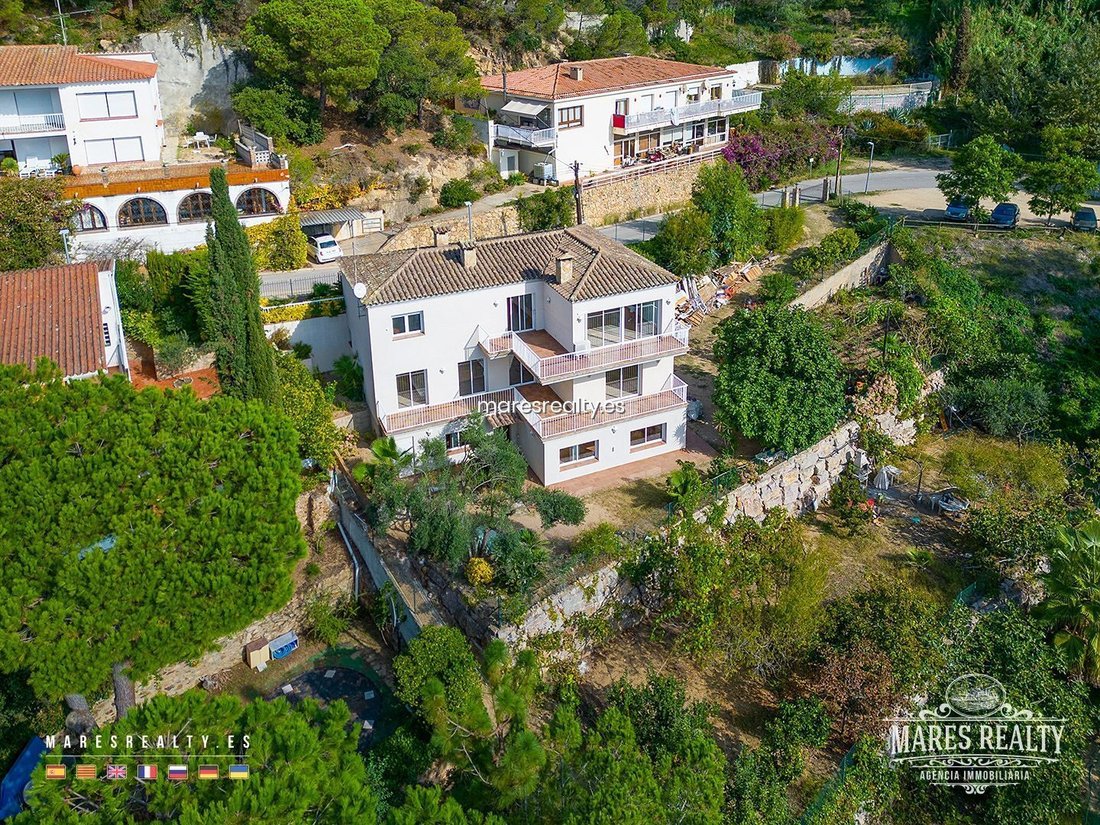 House in Lloret de Mar, Catalonia, Spain 4 - 18312634