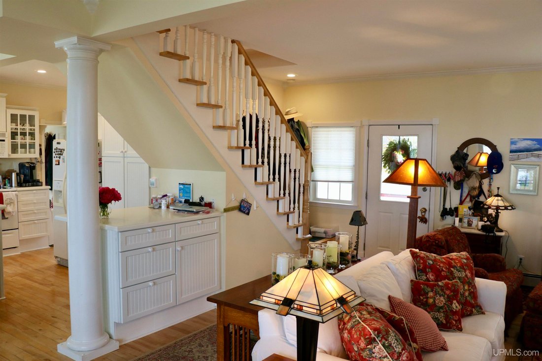 House in Grand Marais, Michigan, United States 5 - 18309484