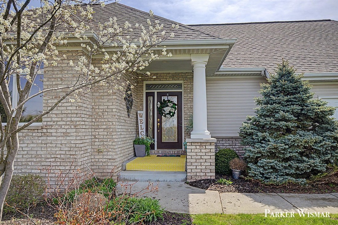Condo in Byron Center, Michigan, United States 5 - 18308170