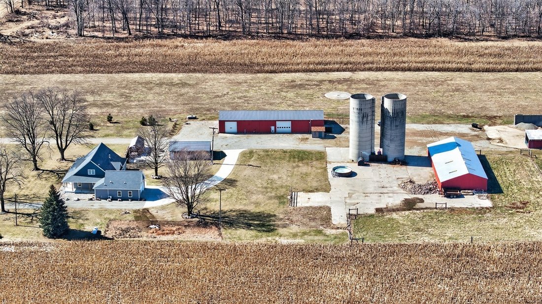 House in Horton, Michigan, United States 1 - 18308606