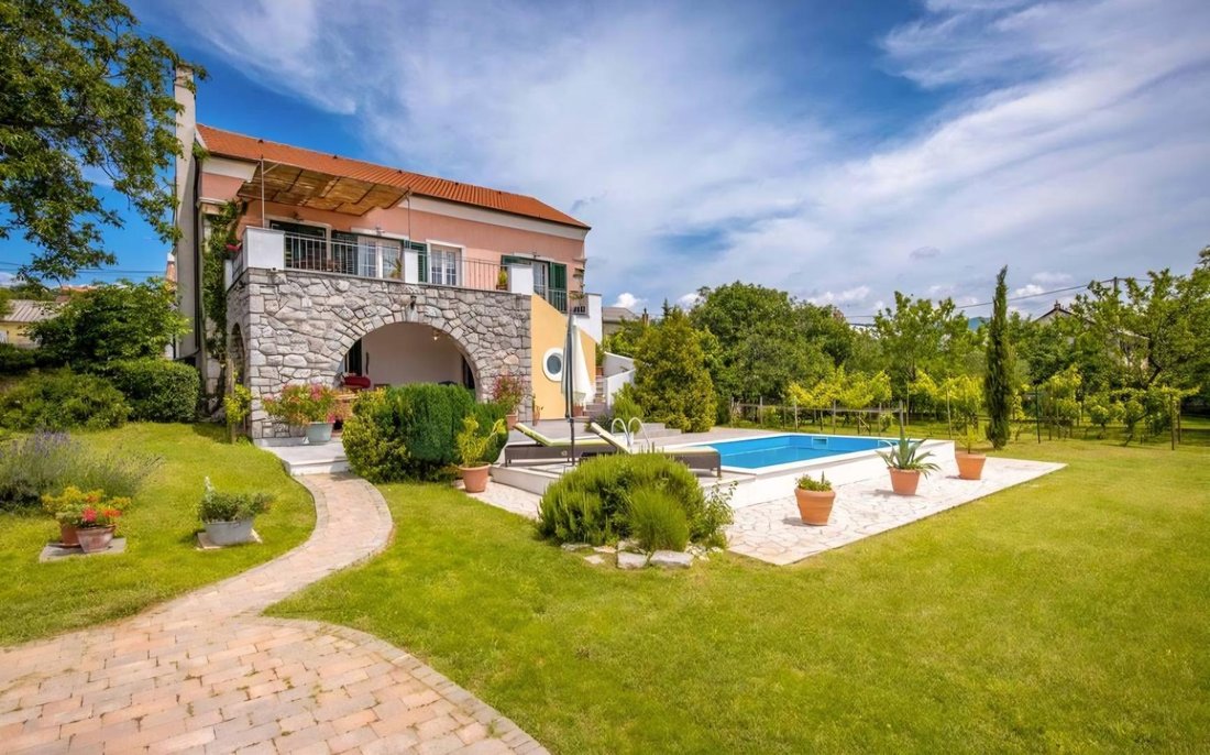 Villa in Grad Bakar, Primorje-Gorski Kotar County, Croatia 2 - 18314082