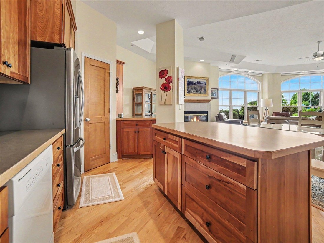 Condo in Ludington, Michigan, United States 4 - 18308377