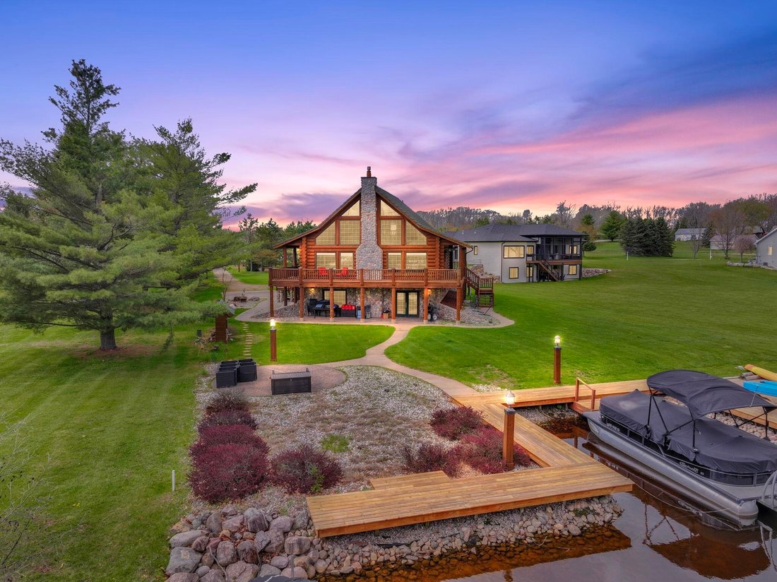 House in Weidman, Michigan, United States 1 - 18309488