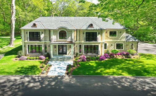 House in Old Brookville, New York, United States 1