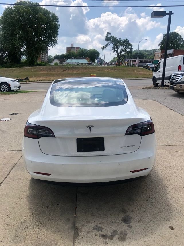 Sedan in Ashland, KY, United States 5 - 18314787