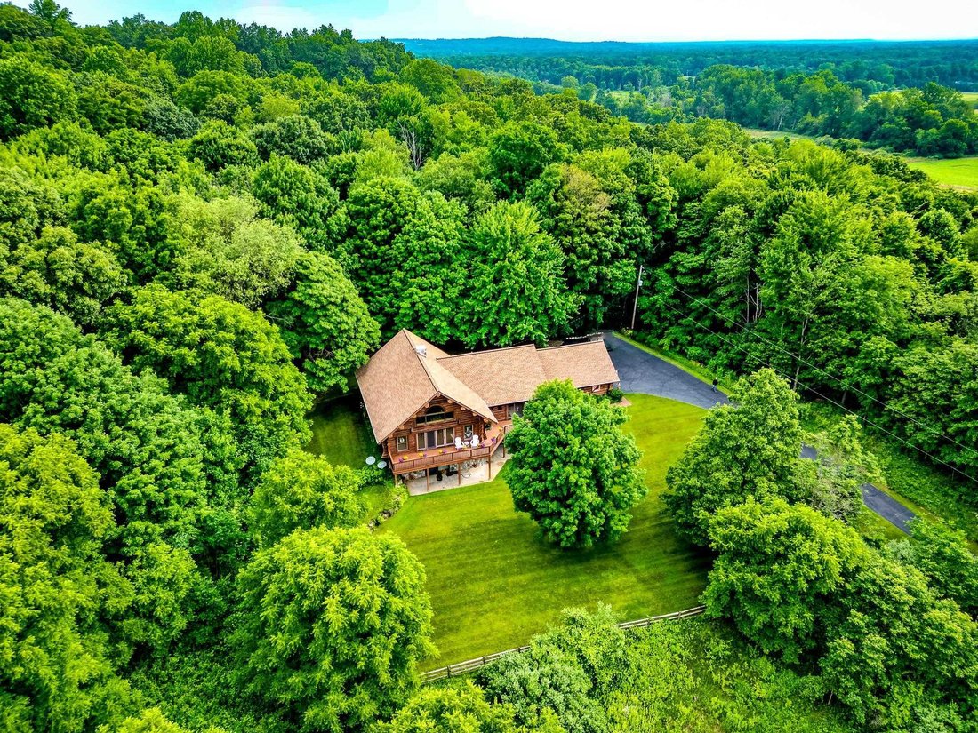 House in Otsego, Michigan, United States 3 - 18309509