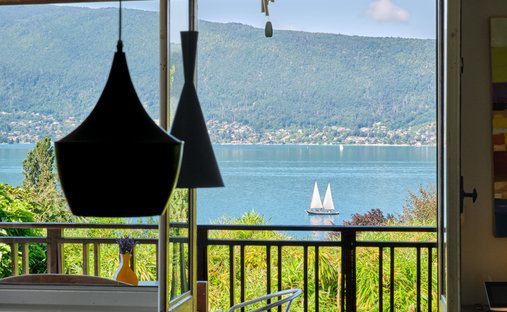 House in Veyrier-du-Lac, Auvergne-Rhône-Alpes, France 1